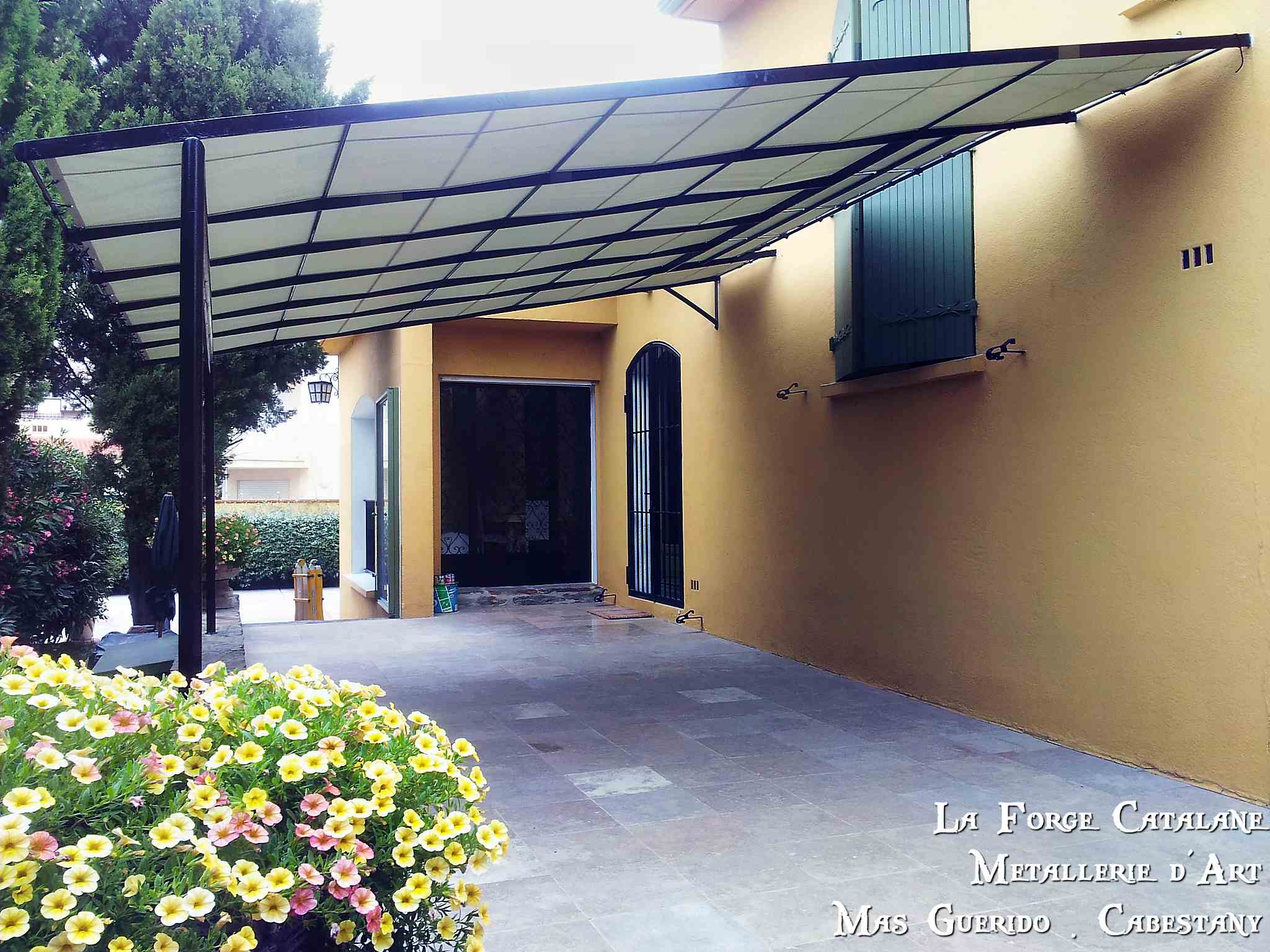 pergolas avec bache soltis forge catalane.jpg